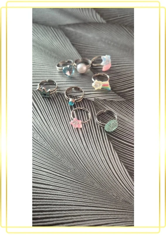 Lot de 8 bagues enfants